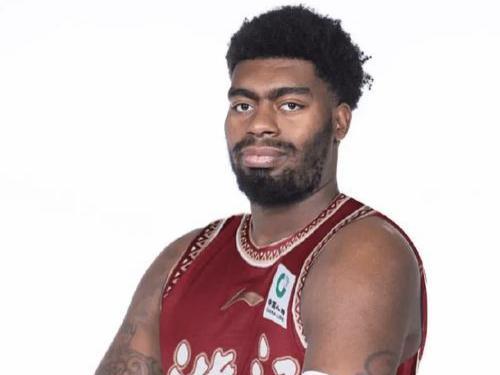 kaiyun体育官网-约克19分浙江轻取广州,进步最快球员徐昕2分1板被打中痛处