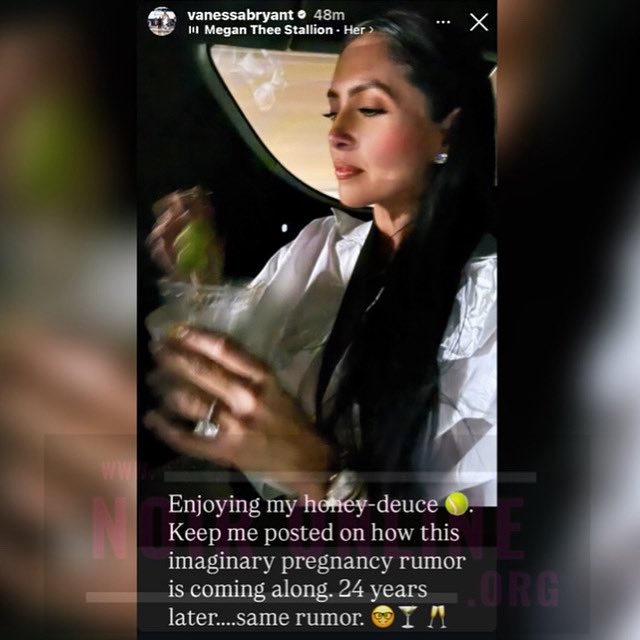 开云体育-瓦妮莎晒享受鸡尾酒照🍸️再次驳斥怀孕谣言