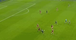 1761174897532045783.gif kaiyun体育官网-【欧冠】埃基蒂克弑旧主维尔茨2助攻,利物浦5-1法鹰