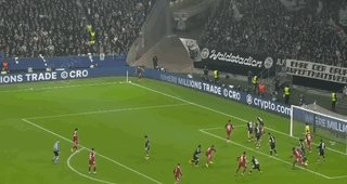 1761174926978012781.gif kaiyun体育官网-【欧冠】埃基蒂克弑旧主维尔茨2助攻,利物浦5-1法鹰