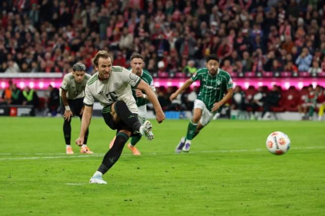 1758927843388070250.jpg 开云体育官网-【德甲】百球里程碑凯恩双响 8连胜拜仁4比0不来梅