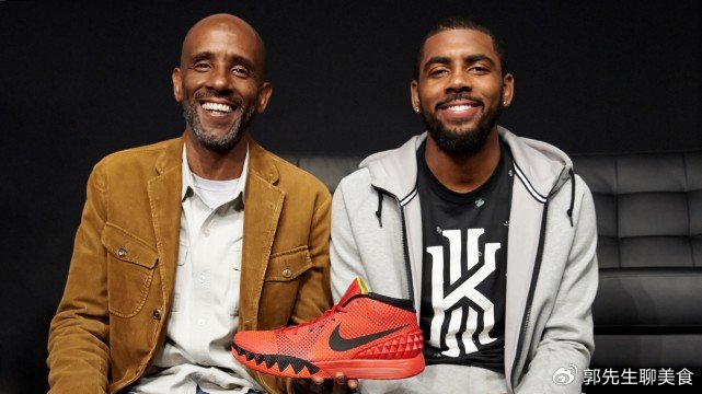 开云体育-NBA父子有多像?库里一看就是亲生的,杜兰特父子相似度99%|凯文·杜兰特|沃顿|斯蒂芬·库里|凯里·欧文|柯蒂斯·琼斯_新浪体育_新浪新闻