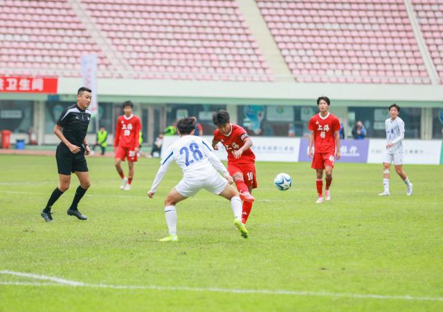 三大球运动会老帅德比 殷铁生笑言：决赛再会根宝