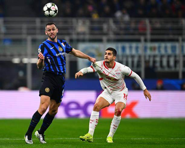 开云体育下载-5场零封欧冠领跑！国米新1比0主义在憋大招？