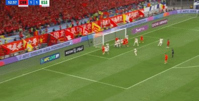 kaiyun体育官网-【世预赛】蒋圣龙造乌龙+造红牌 国足1比2沙特