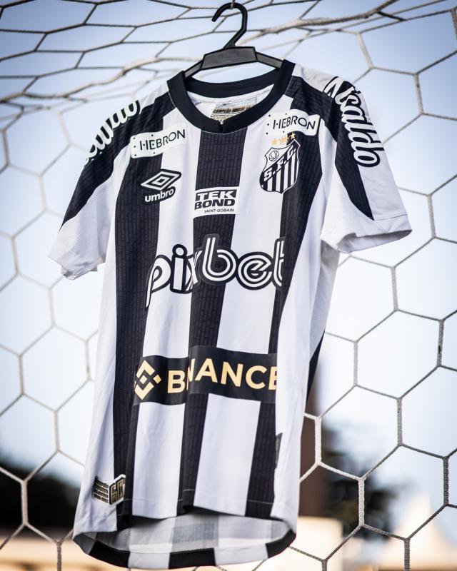 1681451980275028231.jpg kaiyun体育官网-缺钱!前面印6广告 后背3个 桑托斯球衣太花哨!