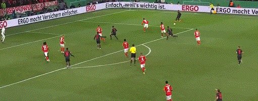 1675291103604031300.gif 开云体育官网-【德国杯】坎塞洛首秀助攻 莫廷传射 拜仁4比0晋级