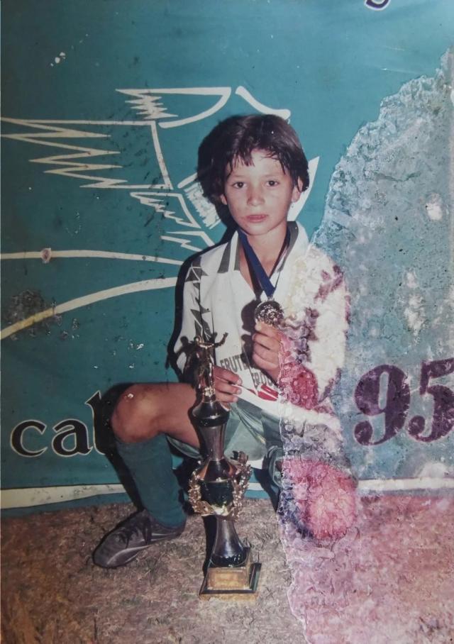 1667606792610088264.jpg 开云体育-达尔文·努涅斯的足球故事:小国小镇走出巨星