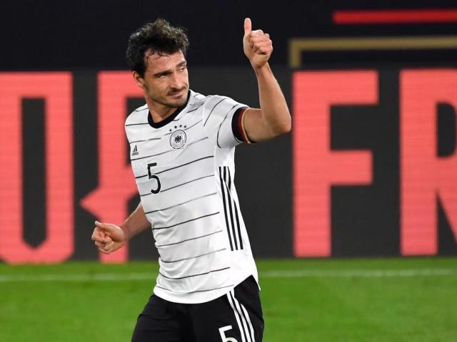 德国队必须做的两件事：让小穆首发，带上胡梅尔斯！