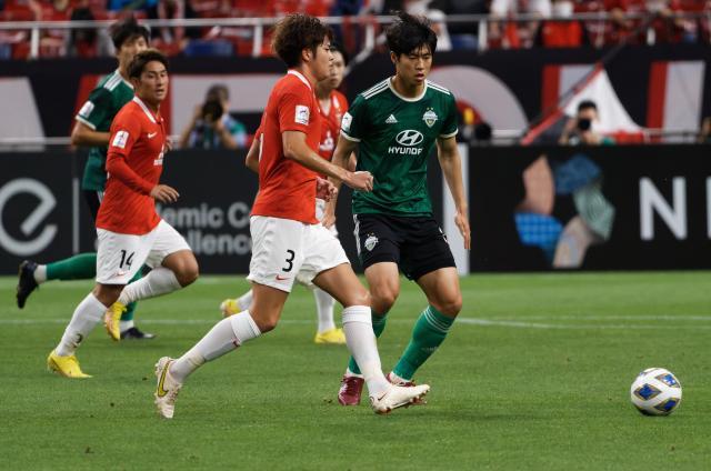 1663321950964001876.jpg 时隔3年重返亚冠决赛 听听体坛嘉宾点评浦和红钻