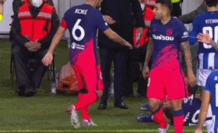 开云体育官网-【欧冠】马竞下半场发威 3比1客胜波尔图逆袭出线！