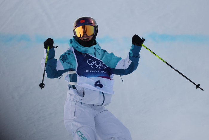 开云体育下载-冬奥夺银，李方慧说做星星就很好：你有你的光亮，我有我的方向|阿特金|决赛|冬奥会|柳延星|谷爱凌_新浪新闻