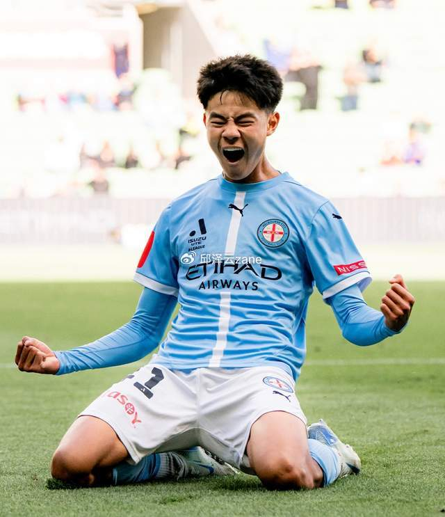 开云体育官网-抓紧了！18岁华裔天才来华参赛：已多次入选澳大利亚国青队|黄振文|足协|江门|u20亚洲杯|久尔杰维奇_新浪体育_新浪新闻