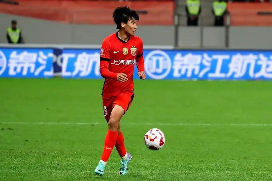 kaiyun体育官网-喜报！杨浦足球青训基地获评市级“优秀”