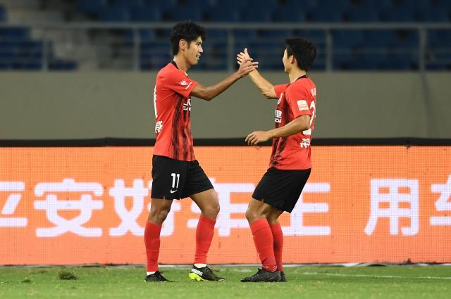 开云体育-【中超】吕文君传射 海港3比0武汉队锁定争冠组席位