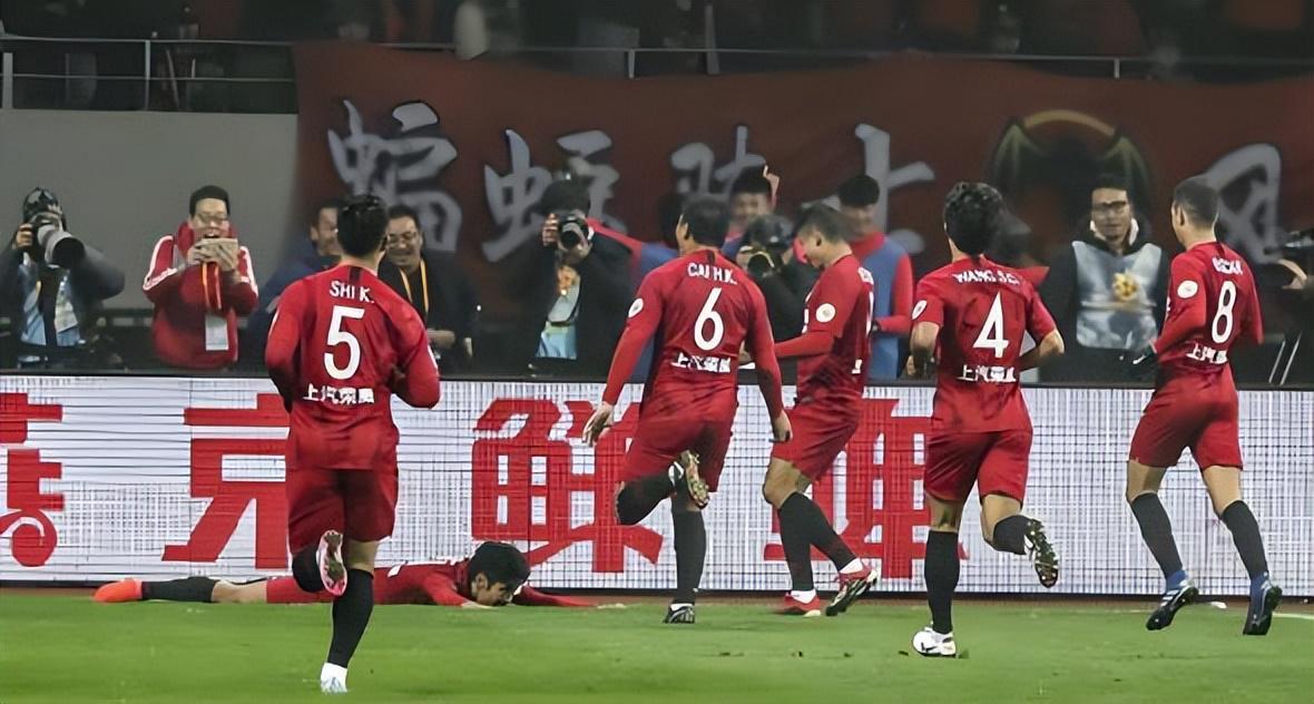 开云体育下载-武磊和莱昂纳多都复出了！下一个是不是该轮到王振澳？值得期待