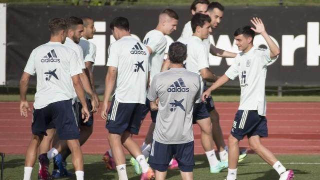 开云体育下载-【早报】皇萨文逼退欧足联！英超Big6“投降”却被罚…