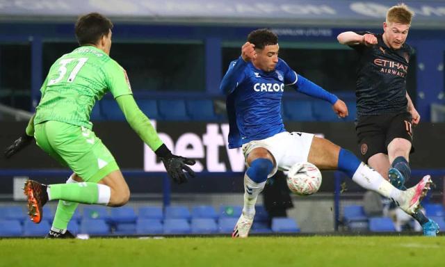 开云体育官网-又是丁丁京多安！曼城复制粘贴创队史客场不败纪录