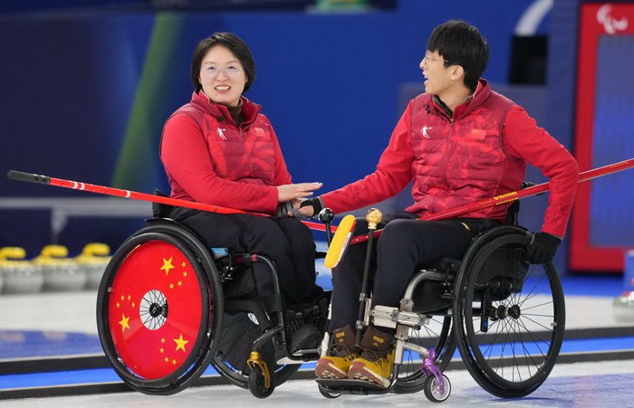 开云体育下载-追光丨米兰冬残奥会上的这些瞬间，令人难忘！|梅莱|中国代表团|艾蒂安|AC米兰|轮椅冰壶_新浪体育_新浪新闻