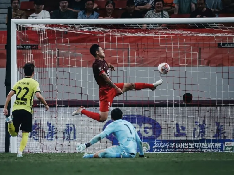 开云体育-遇强必惨败，郑智的理想主义实验走到十字路口